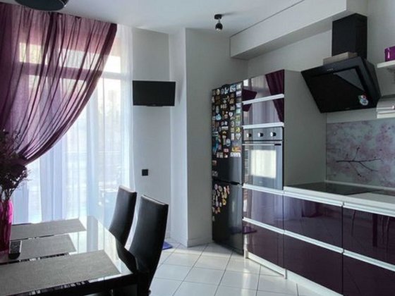 Продається 2-х кімнатна квартира в ЖК "Champion City" Київ