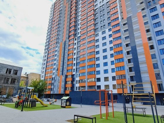 Без комісії. Продаж 3 кімнатної квартири в ЖК Дніпровська Мрія Київ