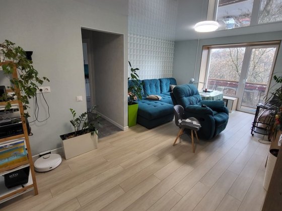 Продаж 4-кімнатної квартири по вул.Зеленого Клина (Уссурійська), 1/9 Київ