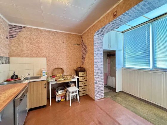 Продаж 4-кімнатної квартири на вул. Закревського, 23 Киев