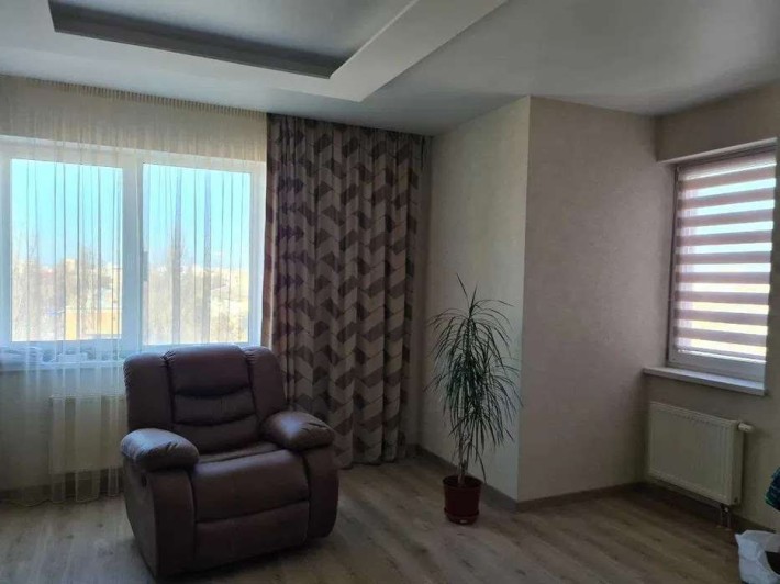 Продам 3к квартиру вул. Чорних Запорожців 26а Воскресенка Дніпровський район Лівий берег. - фото 1