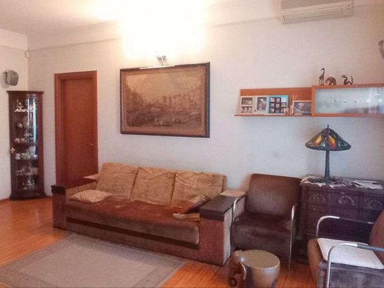 Продаж 3-кімнатної квартири на вул. Павла Загребельного, 28 Київ