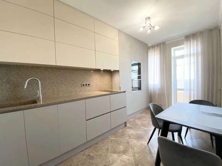 Продаж 3к квартири з ремонтом пр. Палладіна 18/30 Святошинський р-н - фото 1