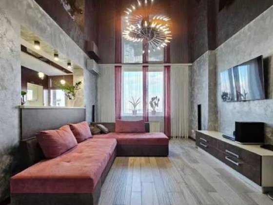 Продаж 3- к квартири вул. Драгоманова 40ж Київ