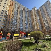 Продаж 2-к , вул. Юрія Кондратюка,5 Оболонський район Київ