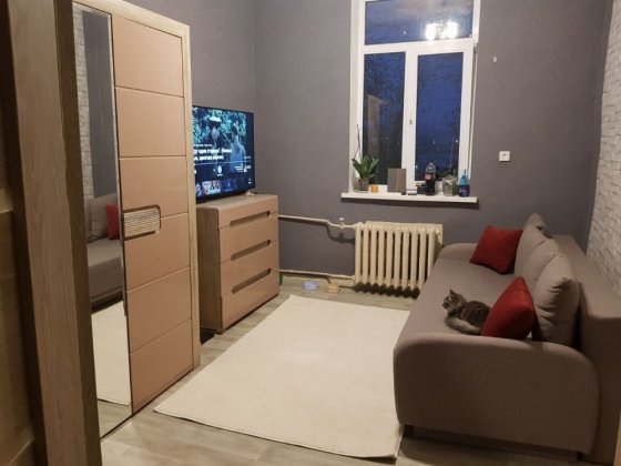 Продається 3-кімнатна квартира в двоповерховій сталінці., пров. Електриків, 7 Київ