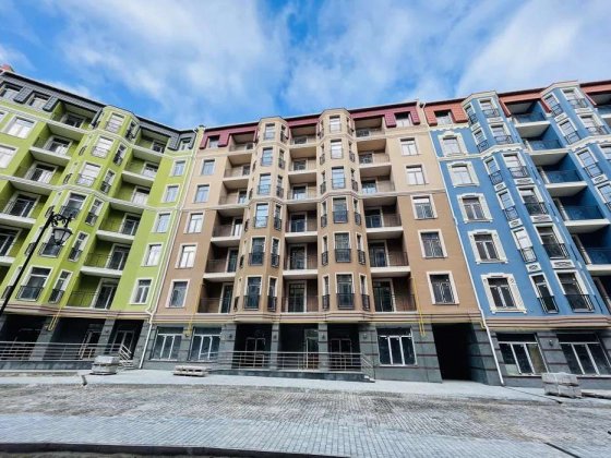 Продаж 2- к квартири вул. Дегтярна 20а Киев