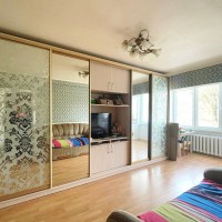 Продається  2-кімнатна квартира в чудовому  стані м. Дорогожичи Киев