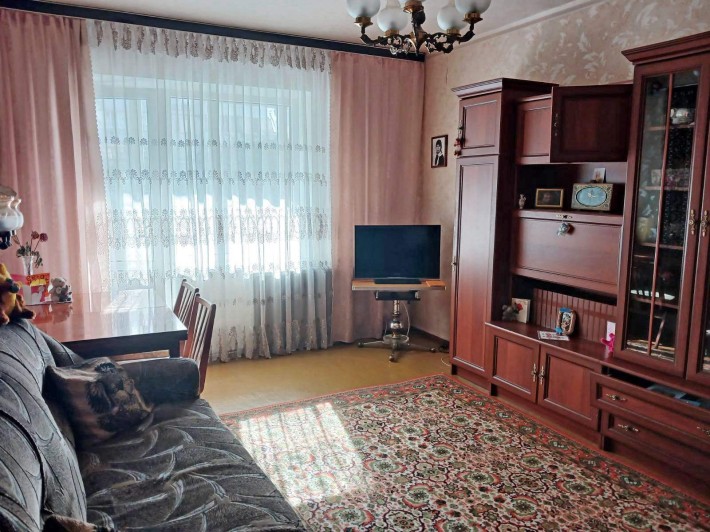 Продається 3-кімнатна квартира на Оболоні по вул. Приозерна, 12А - фото 1