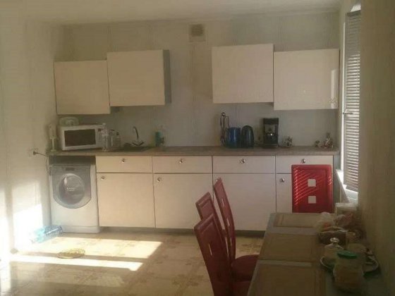 Продам 3-кімнатну квартиру по вул. Алма-Атинська, 37Б Київ