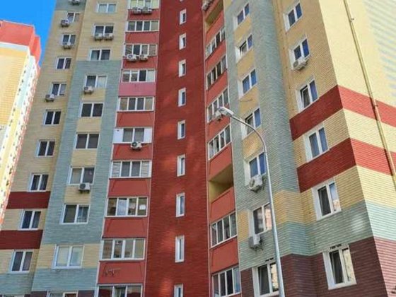 Продаж 3-кімнатної квартири по вул. Зданівській Юлії (Ломоносова), 85б Київ