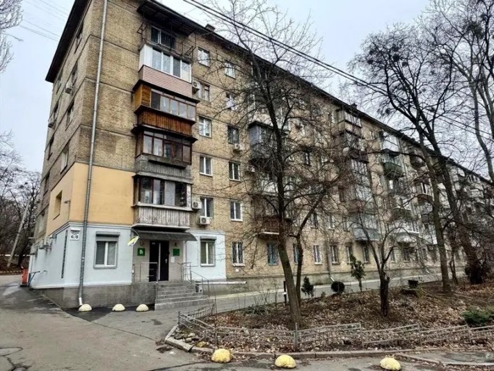Продаж 1к квартири біля метро Печерська Фортечний тупик 6/8 - фото 1