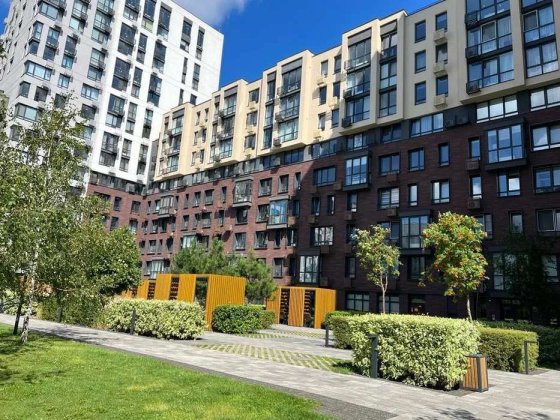 Однокімнатна двостороння квартира в ЖК Файна Таун вул. Салютна, 2В Київ