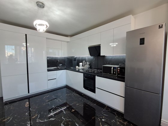 Продам 2 кімнатну квартиру в ЖК Рів'єра Киев