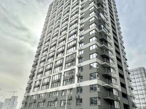 Продаж 2-кімнатної квартири по вул. Олеся Олександра, 5а в ЖК Варшавський 2 Киев