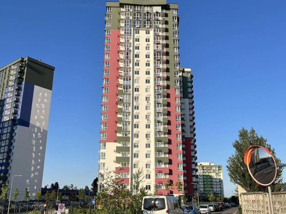 Продаж 3-кімнатної квартири в ЖК "Сирецькі сади", вул. Маршала Гречка 10-Д Київ