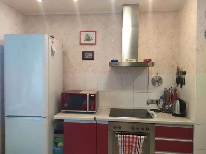 Продаж 4-х кімнатної квартири по вул.О Пчілки, 2б. - фото 1