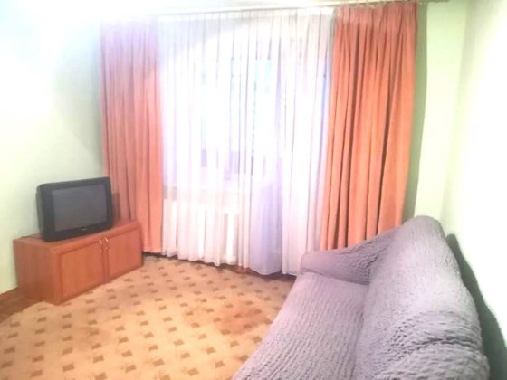 Продаж 2-х квартири вул. Вишняківська
 9 Київ