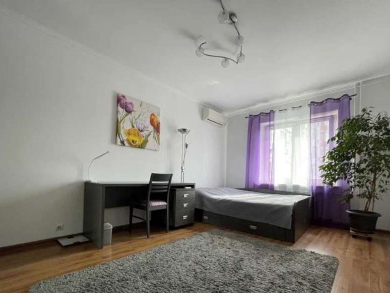 Продаж 3-к квартири вул. Олександри Екстер 5 Троєщина. Київ