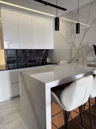 Продаж 2-к квартири вул. Драгоманова 10 - фото 1