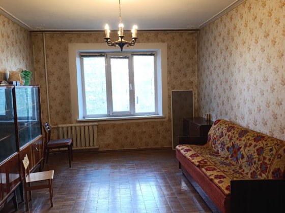 Продаю 2-кімнатну квартиру, Деснянський р-н, вул. Оноре де Бальзака, 18. Киев