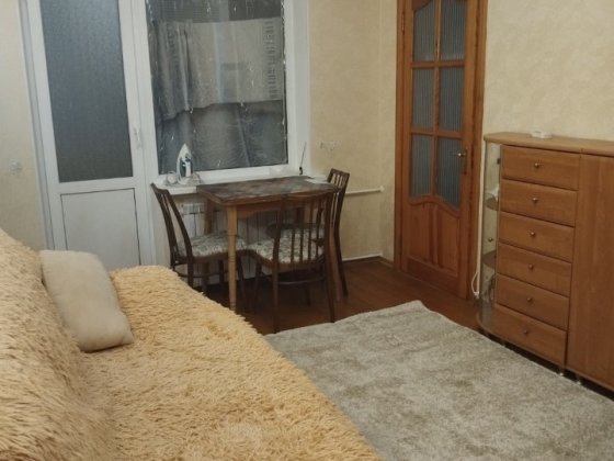 Продам 3к квартиру на вул. Оріхуватська (Бурмістенка) 8 корпус 2 Київ