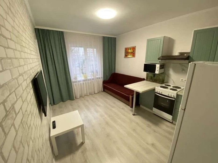 Продаж 1-к квартири вул. Урлівська 9 - фото 1