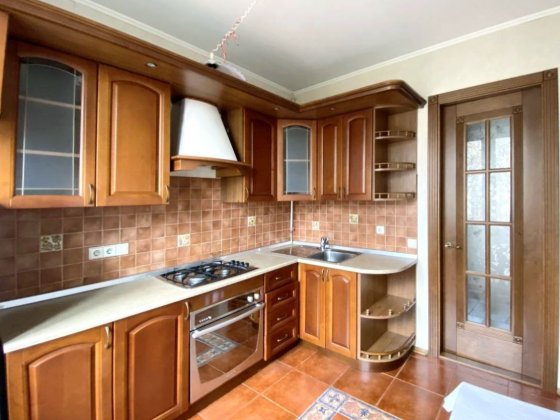 Продаж 3-к квартири пр-кт Берестейський 75/2 Київ