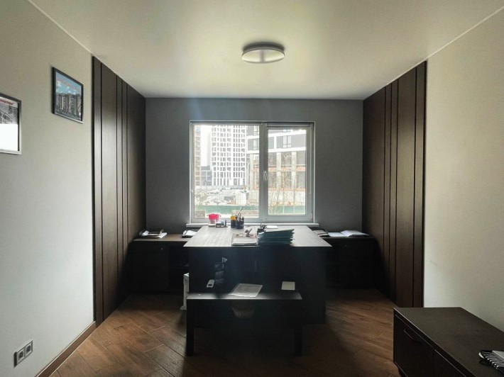 Продається 2к квартира 55 м2, Берковецька 6б поряд з трц. - фото 1