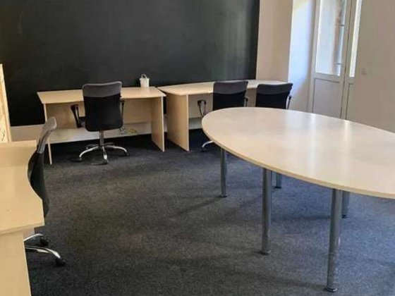 Продаж 2-кімнатної квартири на вул.Інститутська, 24/7 Київ