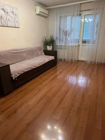 Продаж 2 кімнатної квартири на вулиці Тулузи 2/58, Київ, Святошинський район - фото 1