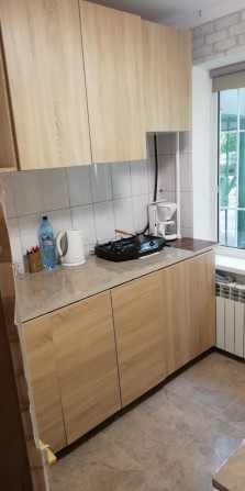 Продаж 3-кімнатної квартири площею 65 кв.м на вул. Голосіївська, 16. - фото 1