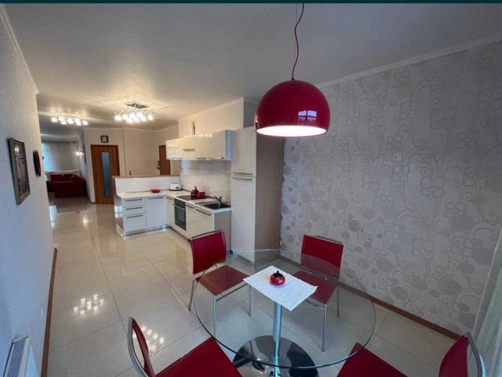 Продам 2 кімнатну квартиру в  ЖК Дубова гай . Дашавська 25 - фото 1