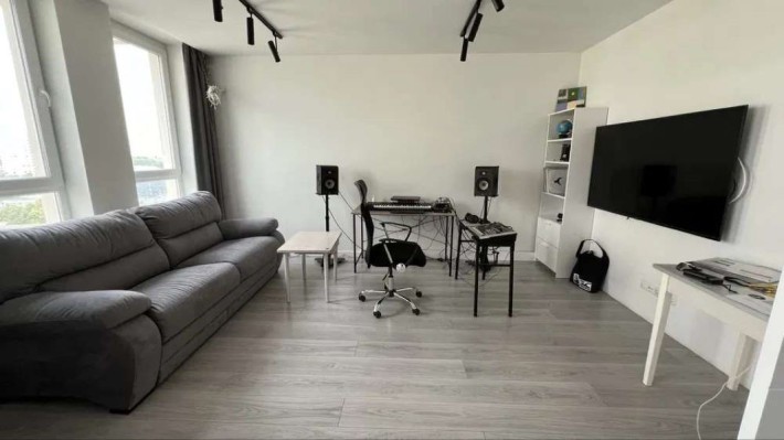 Продаж 3-к квартири просп. Берестейський 67-а - фото 1