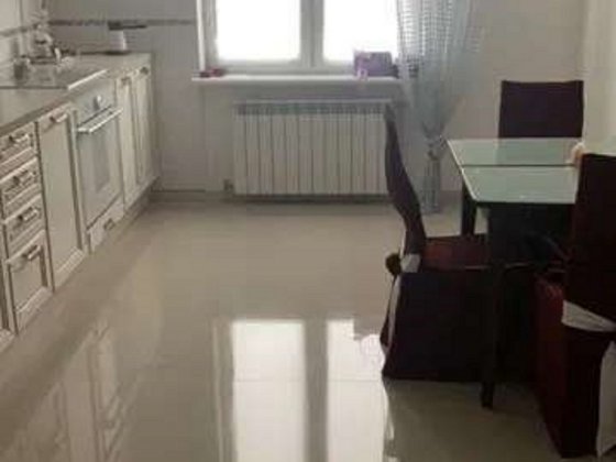 Продається 3-кімнатна квартира на вулиці  Урлівська, 30. Київ