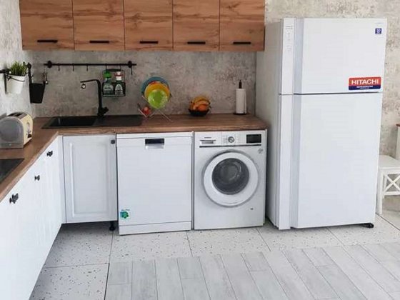 Продам 2 кімн.кв. Навігатор, Балтийський пров.,5, розглядаємо Єоселю Киев