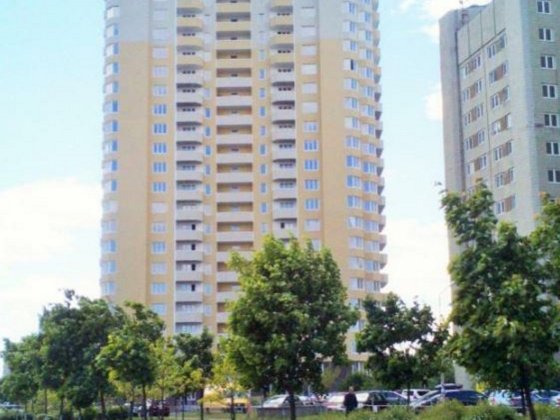 Продаж 3-кімнатної квартири за адресою вул. Маршала Малиновського 4в. ЖК "Гранд" Київ