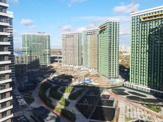 Продаж двокімнатної квартири по вул. Дніпровська набережна 15-К Киев