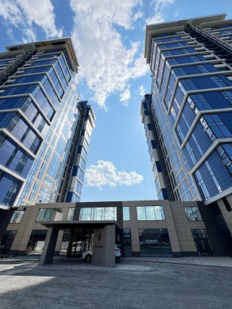 Продається 1-кімнатна квартира в ЖК Edelweiss House, Зверинецька, 70а. - фото 1
