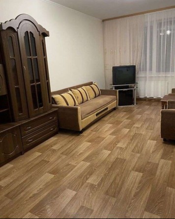 Продаж 1-к квартири вул. Олевська 5 - фото 1