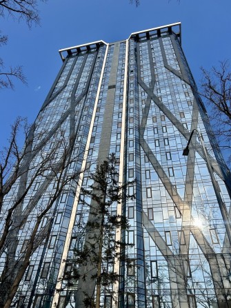 Продаж, без %: простора 2-кімнатна квартира 102,2м2 на 4пов./24 в ЖК бізнес-класу Sherwood за адресо - фото 1