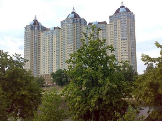 Видова 2-кімнатна квартира в ЖК бізнес-класу «Лазурний Блюз» Киев