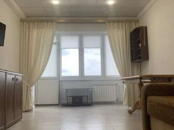 Продаж 1-к квартири вул. Васильківська 2 Київ