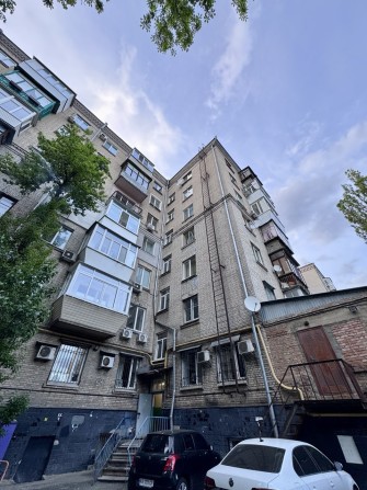Продаж 3к квартира просп Повітряних Сил 23 Солом'янський рн Солом'янка Правий берег - фото 1
