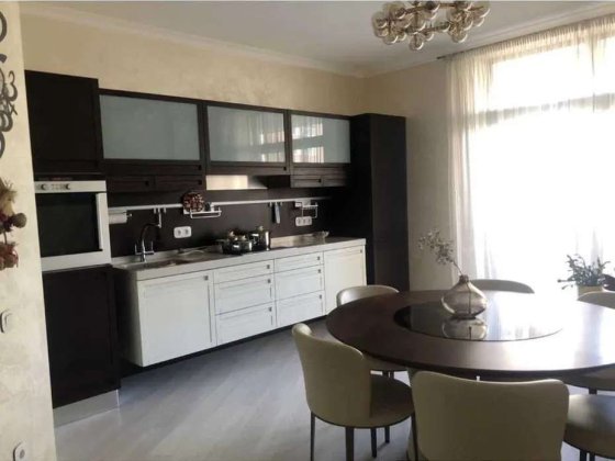 Продаж 3-кімнатної квартири вул. Павла Загребельного 11 Київ