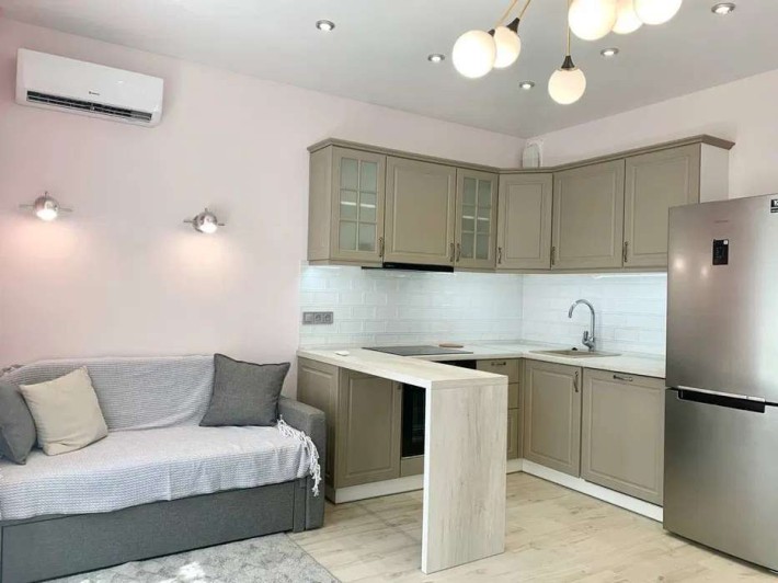 Продаж 1-кімнатної квартири просп. Берестейский 67в - фото 1