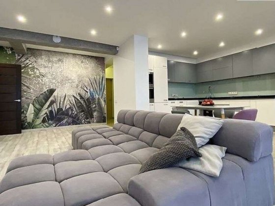 Продається 2к квартира в ЖК 4 сезону вул. Максимовича Михайла 3Г Киев