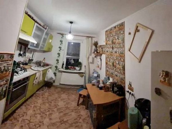 Продаж 3-кімнатної квартири по вул. Гамалеєвська (Бестужева), 36. Київ