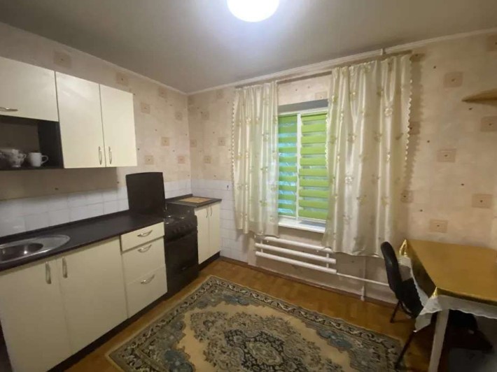 Продаж 1-к квартира вул. Срібнокільська 14 - фото 1