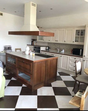 Продаж 3-к квартири вул. Саксаганського 121 - фото 1